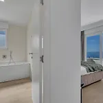 Prestige Villa *