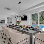 Villa Prestige