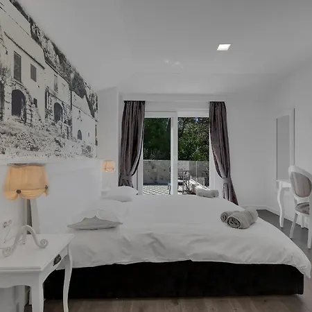 Prestige Villa Baška Voda