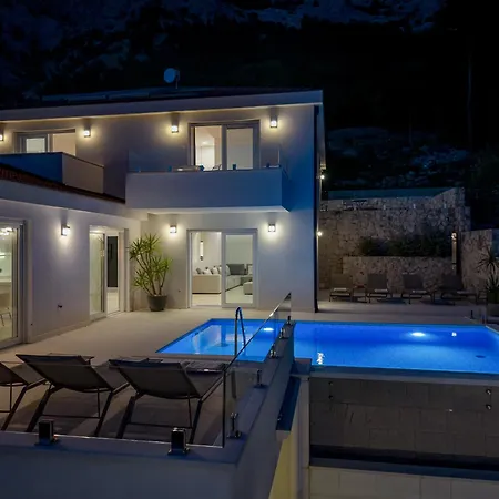 Prestige Villa Baška Voda