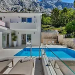 Prestige Villa