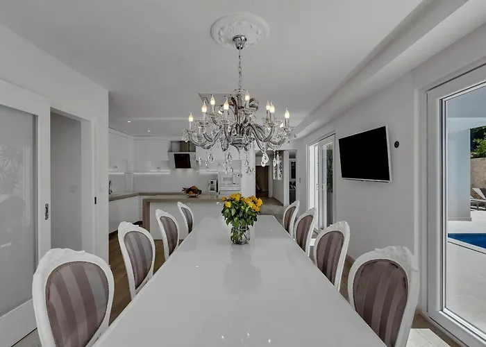 Prestige Villa